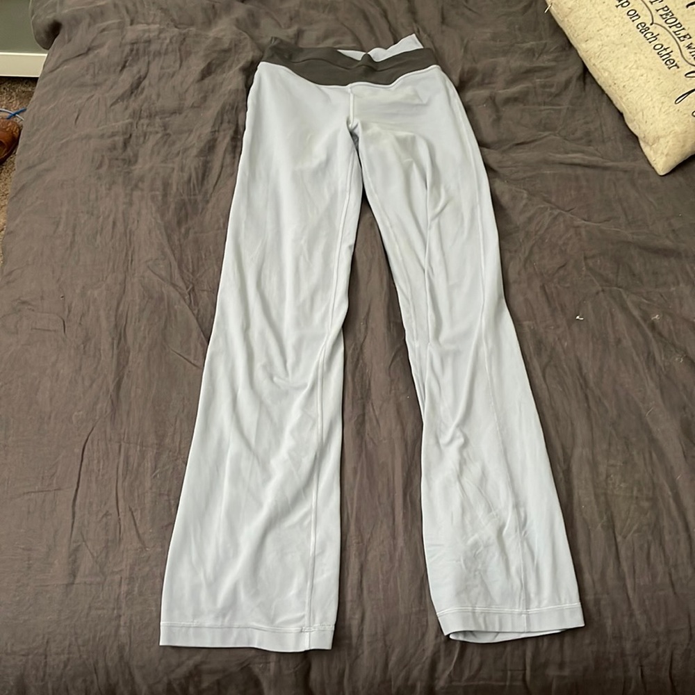 Women’s wide leg pants Lululemon size 4